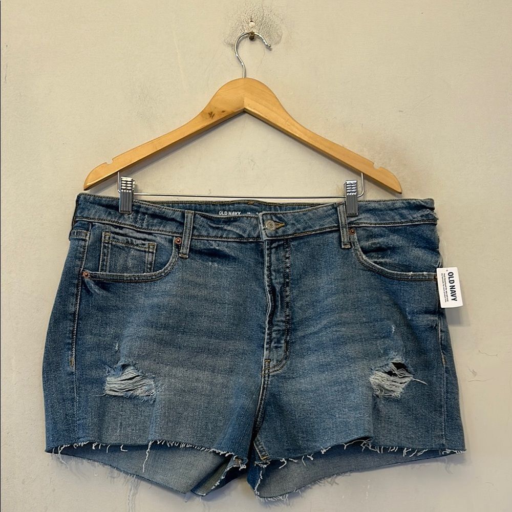 Old Navy Denim Blue Distressed Raw hem  Women's Shorts Size 18 New